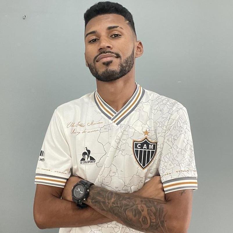 Markin - influencer, 24 anos: 