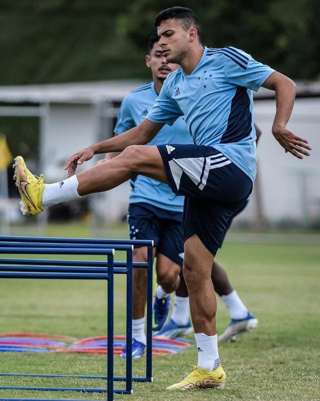 Imagens do treino do Cruzeiro nesta tera-feira (3 de janeiro), na Toca da Raposa II