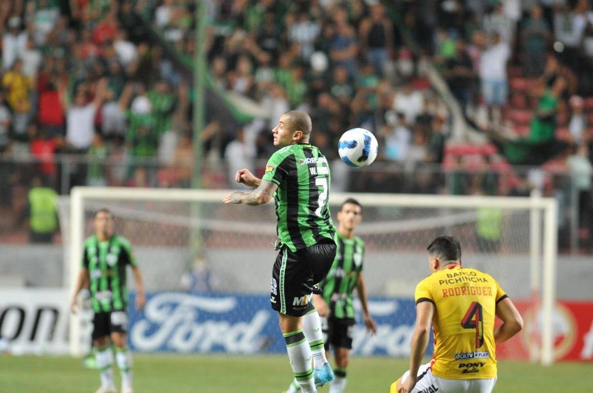 Fotos do empate por 0 a 0 entre Amrica e Barcelona de Guayaquil, no Independncia, em BH, pela terceira fase da Copa Libertadores