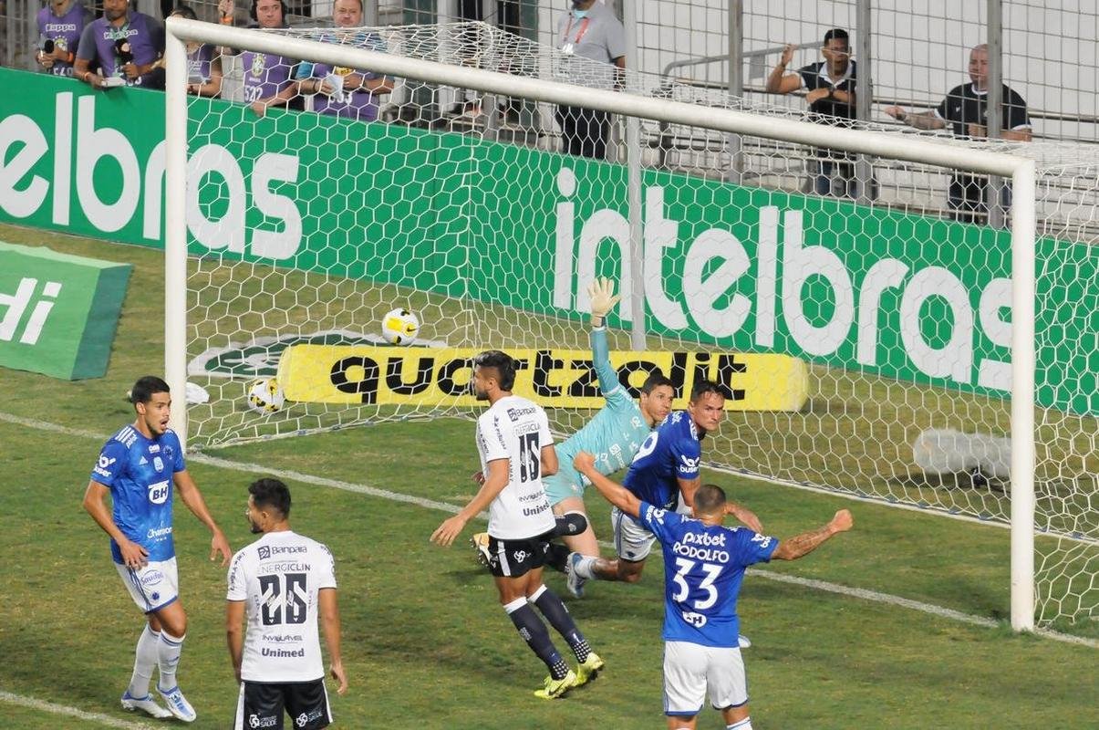 Fotos do jogo entre Cruzeiro e Remo pela Copa do Brasil