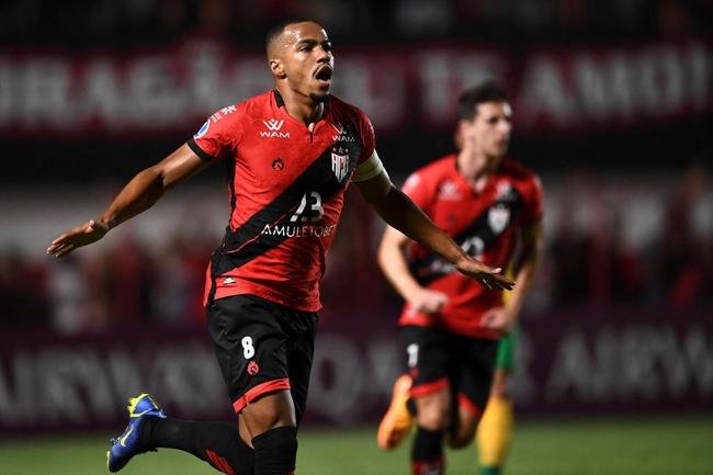 20 Atltico-GO - R$ 8,8 milhes