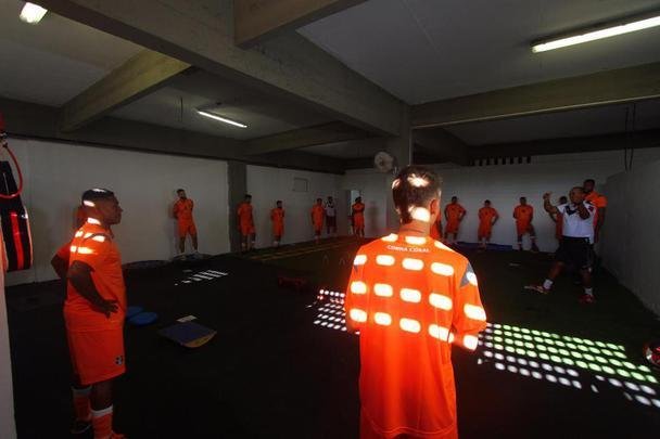 A reapresentação do elenco contou com o goleiro Carlos Miguel, ex-Internacional, o meia Diogo, ex-Atlético-AC e o volante Júlio Romão, ex-Ponte Preta, todos novidades para o elenco Tricolor de 2020