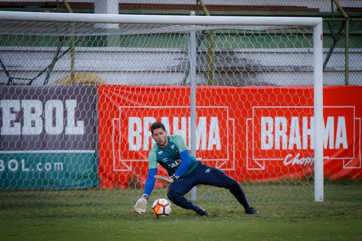 Cruzeiro treinou nesta tera-feira no Estdio das Laranjeiras e fechou preparao para jogo contra o Vasco, pela quinta rodada do Grupo 5 da Copa Libertadores. Partida ser s 21h45 desta quarta, em So Janurio, no Rio de Janeiro (Vinnicius Silva/Cruzeiro E.C)