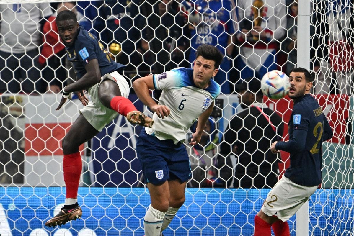 Fotos do duelo entre Inglaterra e Frana, pelas quartas de final da Copa do Mundo, no estdio Al Bayt, em Al Khor