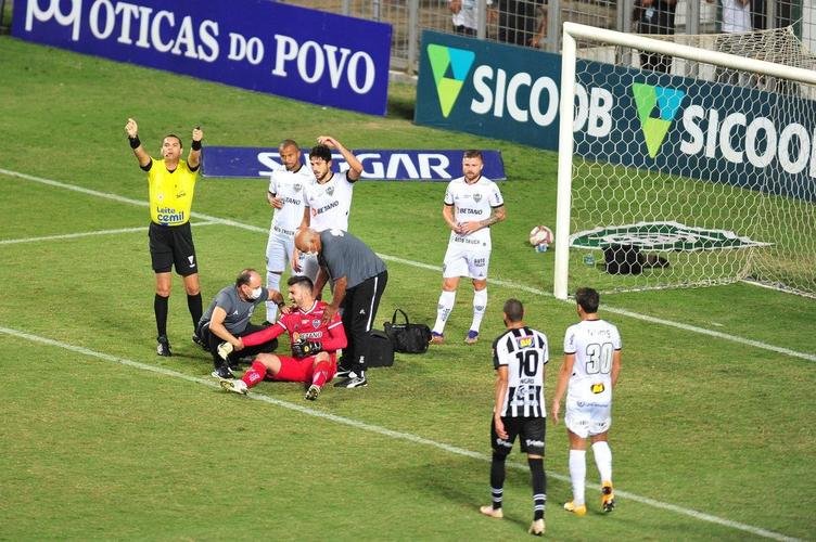 Fotos do jogo entre Athletic e Atltico, no Independncia, em Belo Horizonte, pela 11 rodada do Campeonato Mineiro 2021