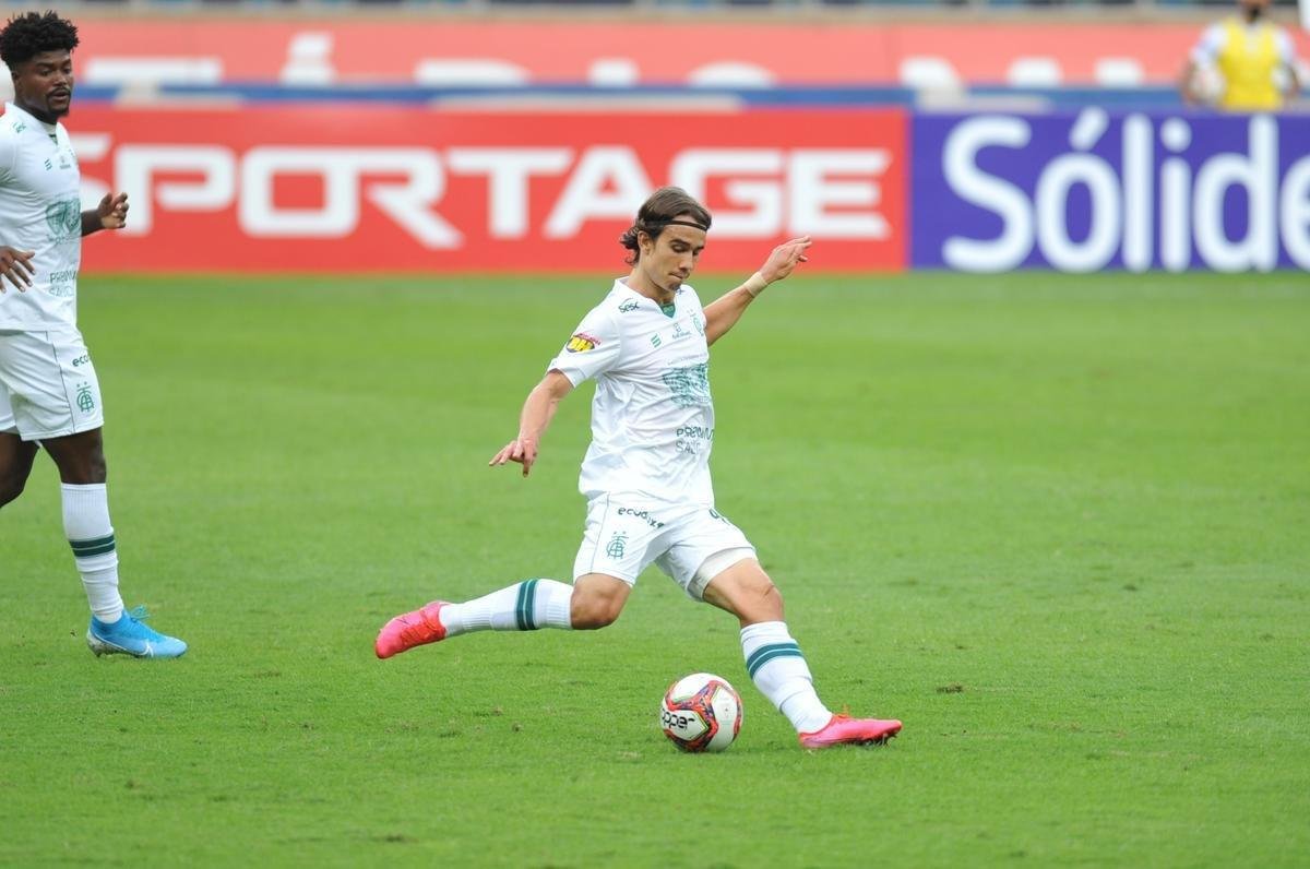 Fotos do clssico de ida da semifinal do Campeonato Mineiro, entre Cruzeiro e Amrica, no Mineiro, em Belo Horizonte