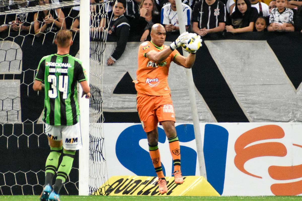 América visitou o Corinthians na Neo Química Arena, pelo Brasileirão