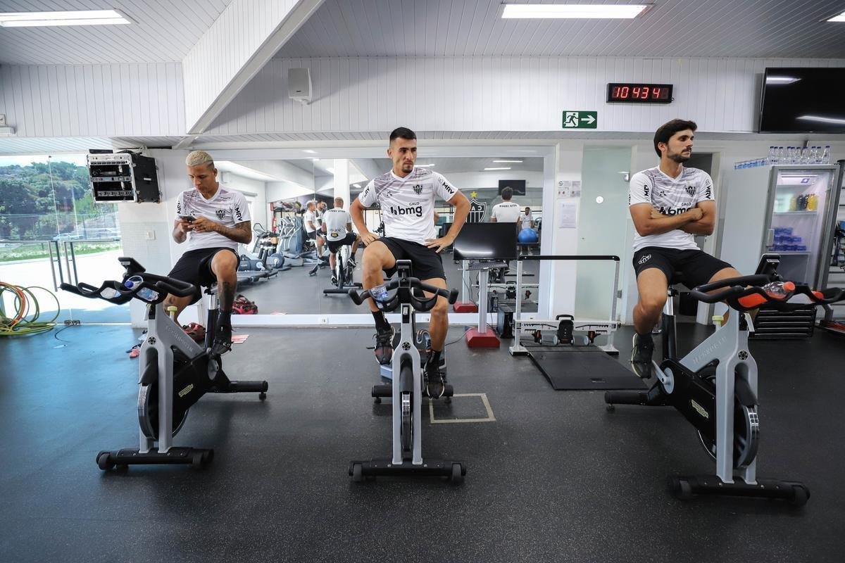 Atltico inicia preparao para enfrentar o Vasco; veja fotos