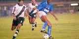 1998 - Copa Libertadores - Cruzeiro foi eliminado nas oitavas de final ao ser derrotado pelo Vasco. Imagem da partida no Mineiro