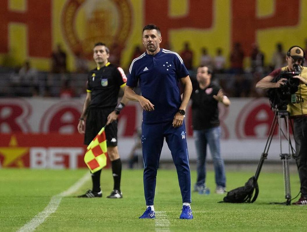 Fotos da partida entre CRB e Cruzeiro, no Estdio Rei Pel, em Macei-AL, pela 30 rodada da Srie B do Brasileiro