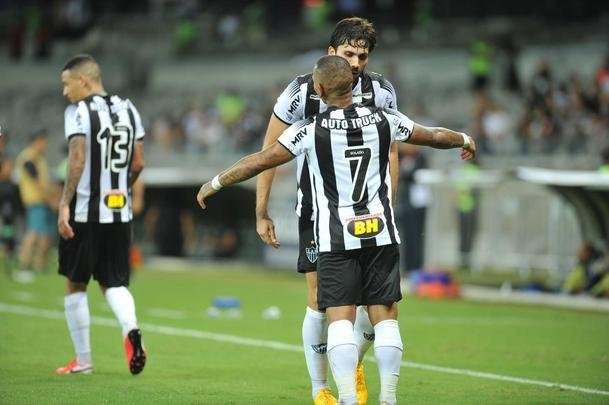 Imagens do clssico mineiro entre Atltico e Cruzeiro 