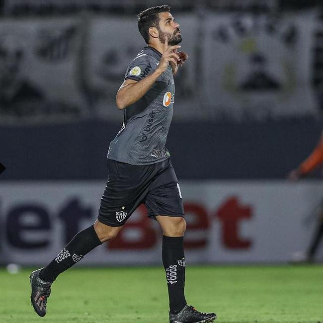 Red Bull Bragantino 1 x 1 Atltico (Campeonato Brasileiro, em 29/8/2021) - Foi reserva, saiu do banco no segundo tempo e marcou um golao para empatar a partida