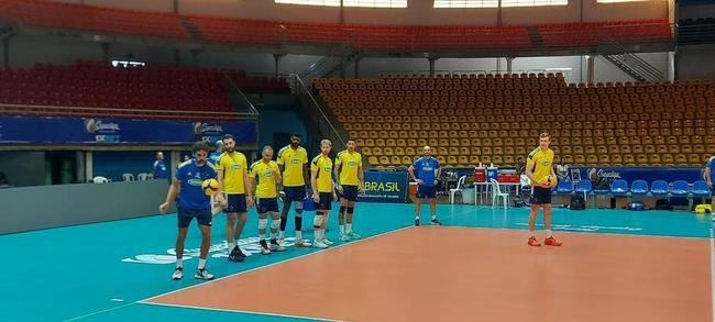 Cruzeiro treina no Sabiazinho, em Uberlndia, antes da deciso contra o Minas na Superliga Masculina