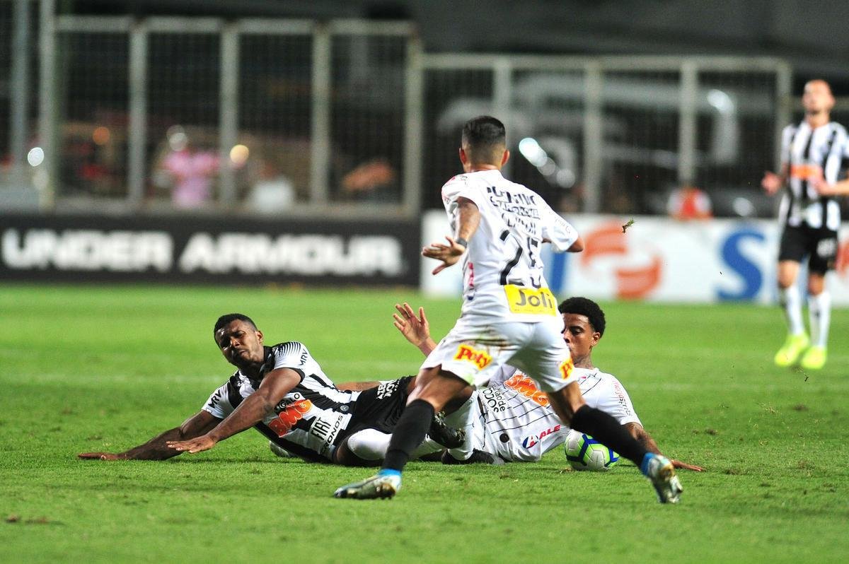 Fotos do jogo entre Atltico e Corinthians no Independncia