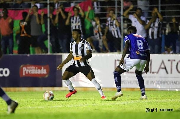 Atltico e URT se enfrentaram em jogo da 5 rodada do Campeonato Mineiro