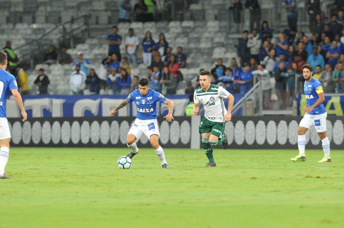 Cruzeiro e Palmeiras mediram foras, no Mineiro, pela oitava rodada do Campeonato Brasileiro