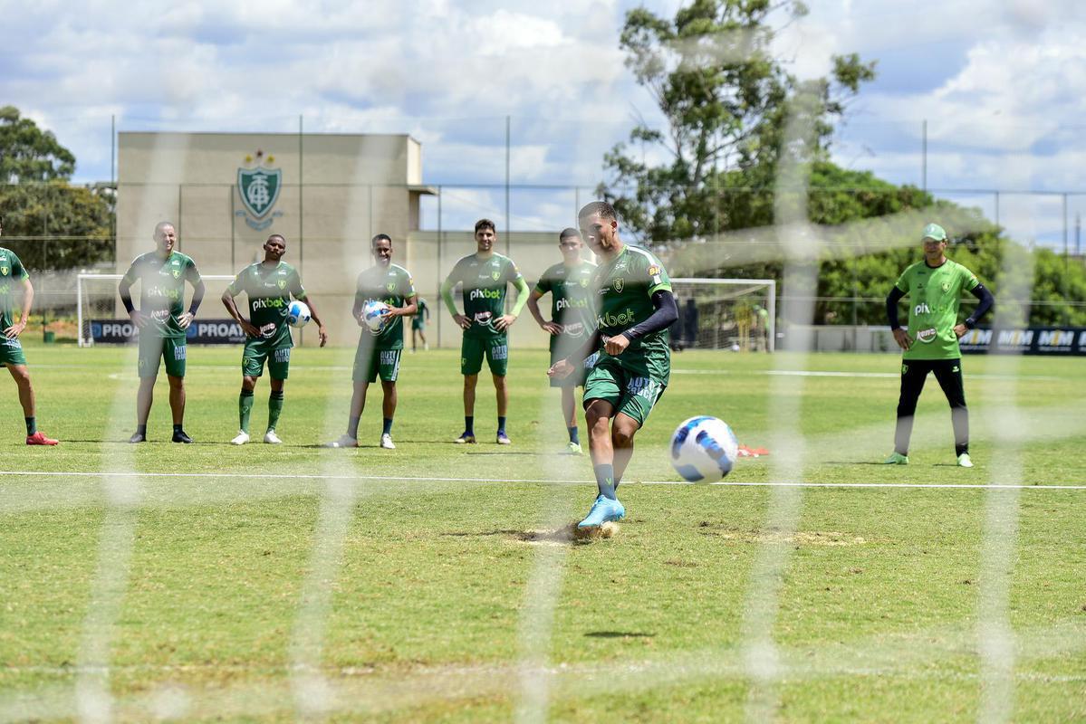 Jogadores do América prometem muita luta para voltar do Equador com a vaga na bagagem