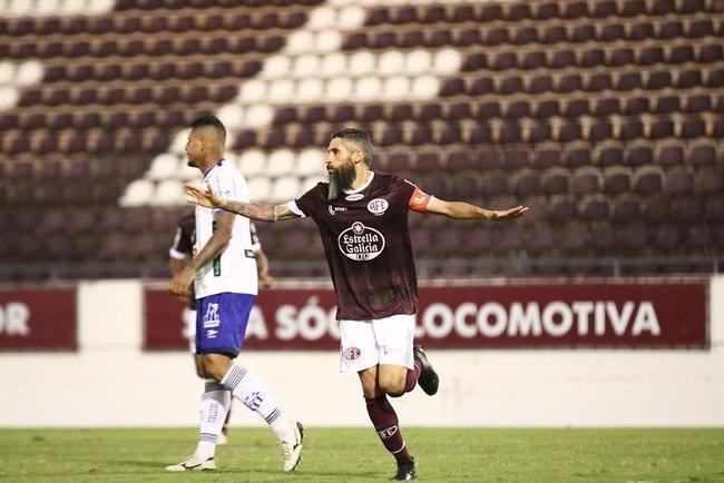 Ferroviria venceu com trs gols de Michel, dois de Welinton Torro (ex-Cruzeiro), um de Bruno Xavier, um de Tony (ex-Amrica) e um de Jhoninha