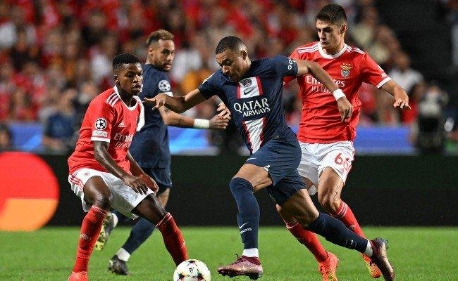 No jogo de ida, Benfica e PSG terminaram empatados por em 1 a 1
