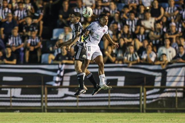 O Atltico visitou o Ipatinga pela 3 rodada do Campeonato Mineiro, no Ipatingo, no Vale do Ao.