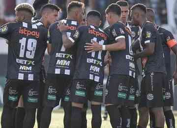 Após eliminação no Campeonato Mineiro, o Esquadrão de Aço irá enfrentar o Vasco, nesta sexta-feira (31), em São Januário, no Rio de Janeiro 