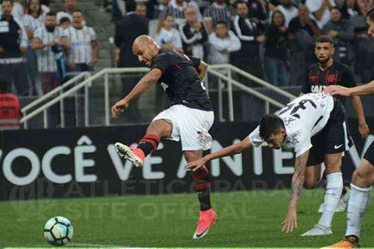 Corinthians vacila no fim e cede empate ao Internacional