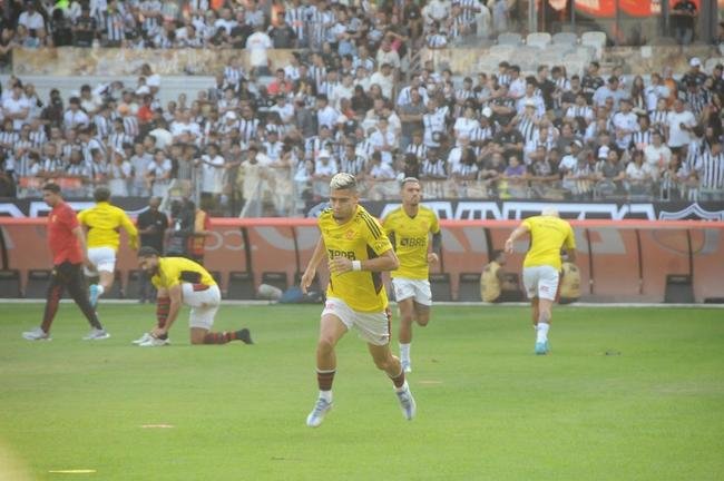 Fotos da torcida do Atltico na partida contra o Flamengo, no Mineiro, em Belo Horizonte, pela 13 rodada do Campeonato Brasileiro