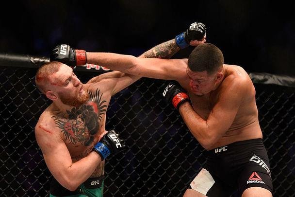 Veja imagens da fantástica luta entre Conor McGregor e Nate Diaz