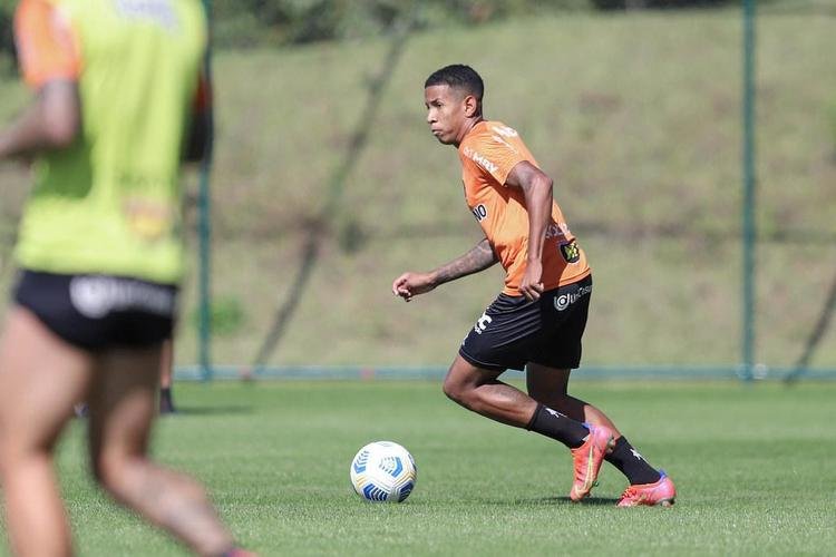 Sávio - Com a Seleção Brasileira Sub-17