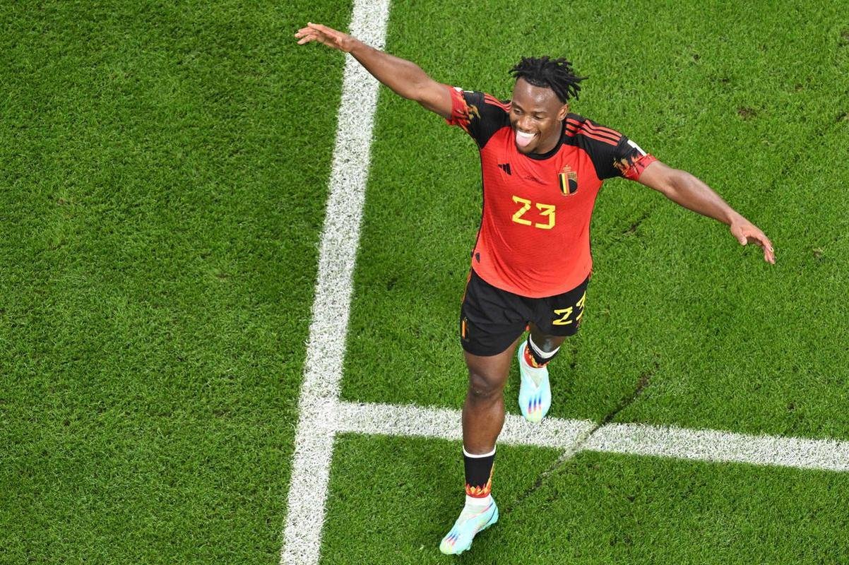 Fotos do jogo entre Blgica e Canad pelo Grupo F da Copa do Mundo