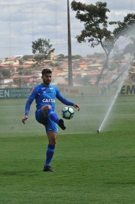 Auxiliares de Mano Menezes comandaram treino tcnico; times foram montados, mas jogadores no tiveram posio fixa no campo