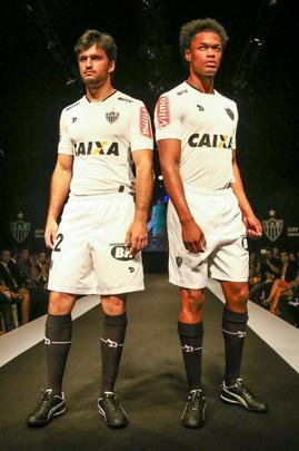 Nova coleção de uniformes do Atlético para 2016, fornecida pela empresa canadense Dryworld