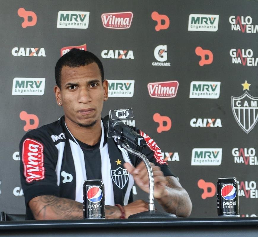 Otero - Desde que chegou ao Atltico, encantou a torcida pela batida na bola. Foram gols de falta, escanteio e at mesmo do meio-campo. Ele chegou a ser emprestado em 2018, mas voltou ao Galo em 2019 e segue no clube. Em 133 partidas pelo clube, fez 26 gols. 