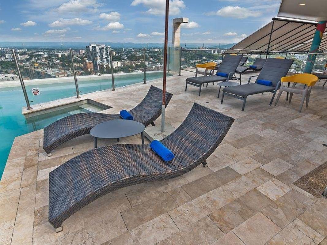 Fotos do Sonesta Hotel, local em que o Amrica est hospedado em Ibagu, na Colmbia, para enfrentar o Tolima, pela Copa Libertadores