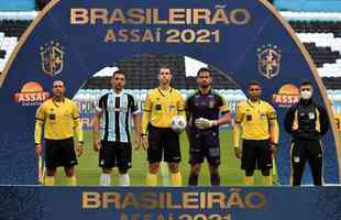 Grmio e Amrica se enfrentaram em Porto Alegre, pela 13 rodada do Campeonato Brasileiro