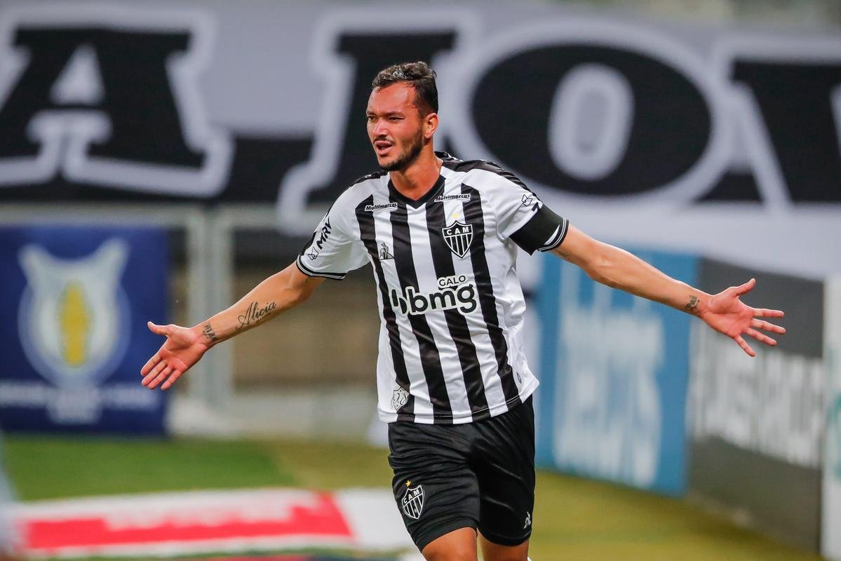 4 - Réver - O zagueiro, agora com 36 anos, jogou oito vezes na Libertadores de 2019. Ele segue no Atlético e tem contrato até o fim de 2021.