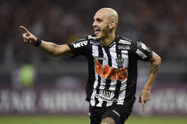 9� F�bio Santos (foto) e Marrony - 4 assist�ncias
