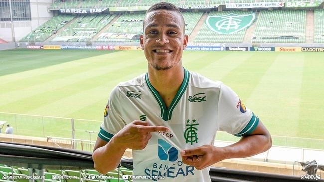 Lohan testou positivo para COVID-19 pela segunda vez em 23 de fevereiro