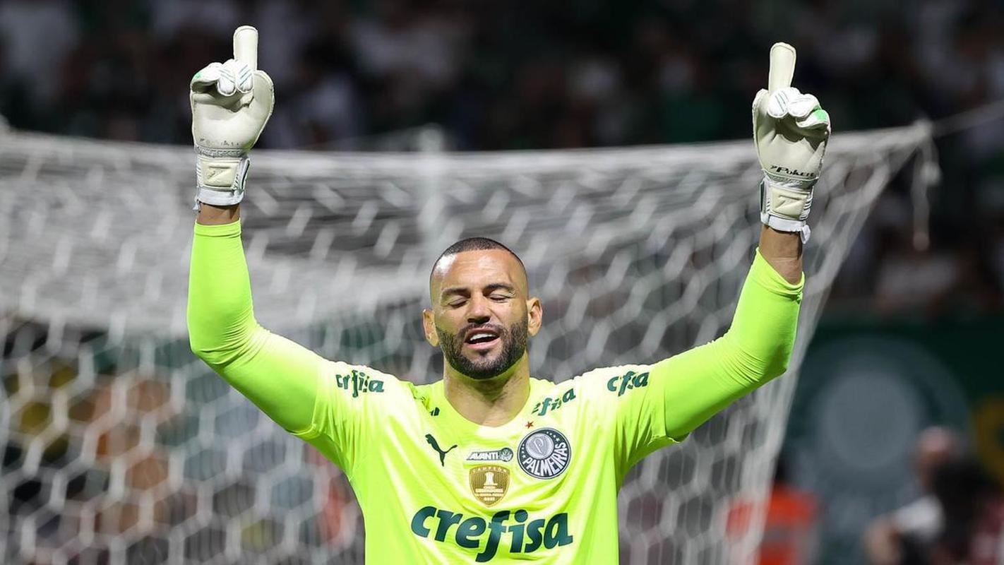 Weverton (Palmeiras): Brasil - 2022