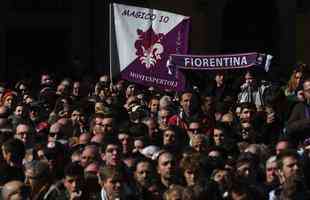 Imagens do funeral de Davide Astori em Florena. Multido de torcedores da Fiorentina prestaram homenagem ao ex-capito