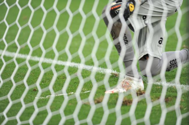 Fotos da vitria do Atltico sobre o Flamengo por 8 a 7 na deciso por pnaltis da final da Supercopa do Brasil, na Arena do Pantanal, em Cuiab. Everton foi o grande heri do Galo ao pegar a cobrana que resultou na conquista