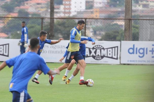 Fotos do treino do Cruzeiro desta quinta-feira, na Toca da Raposa II (crdito: Juarez Rodrigues/EM D.A Press)