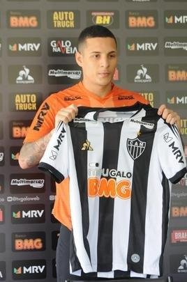 Fotos da apresentao do lateral-esquerdo Guilherme Arana ao Atltico, na Cidade do Galo. Jogador de 22 anos assinou contrato de emprstimo at meados de 2021