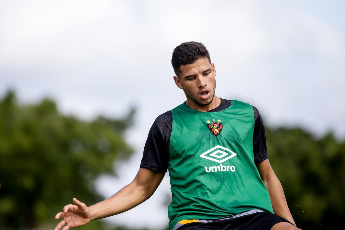 Nesta quinta-feira, sob o comando do treinador Daniel Paulista, Sport realizou primeiro trabalho ttico aps retorno s atividades