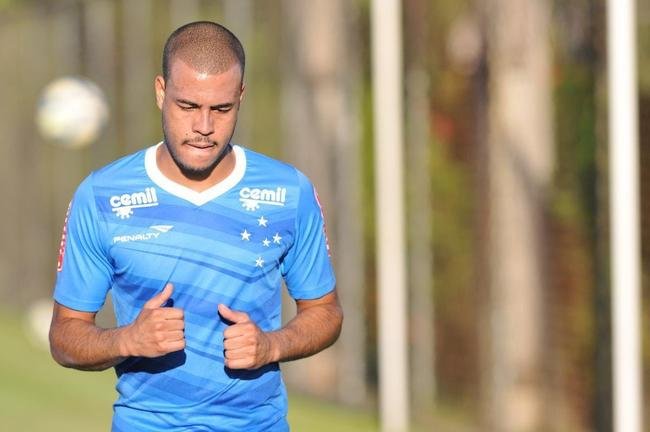 Mayke (lateral-direito) - vendido em novembro de 2018 ao Palmeiras, por 3 milhes de euros (R$14,5 milhes).