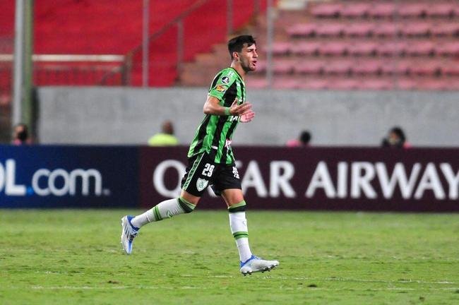 Fotos do jogo entre Amrica e Tolima, no Independncia, em Belo Horizonte, pela terceira rodada do Grupo D da Copa Libertadores 2022
