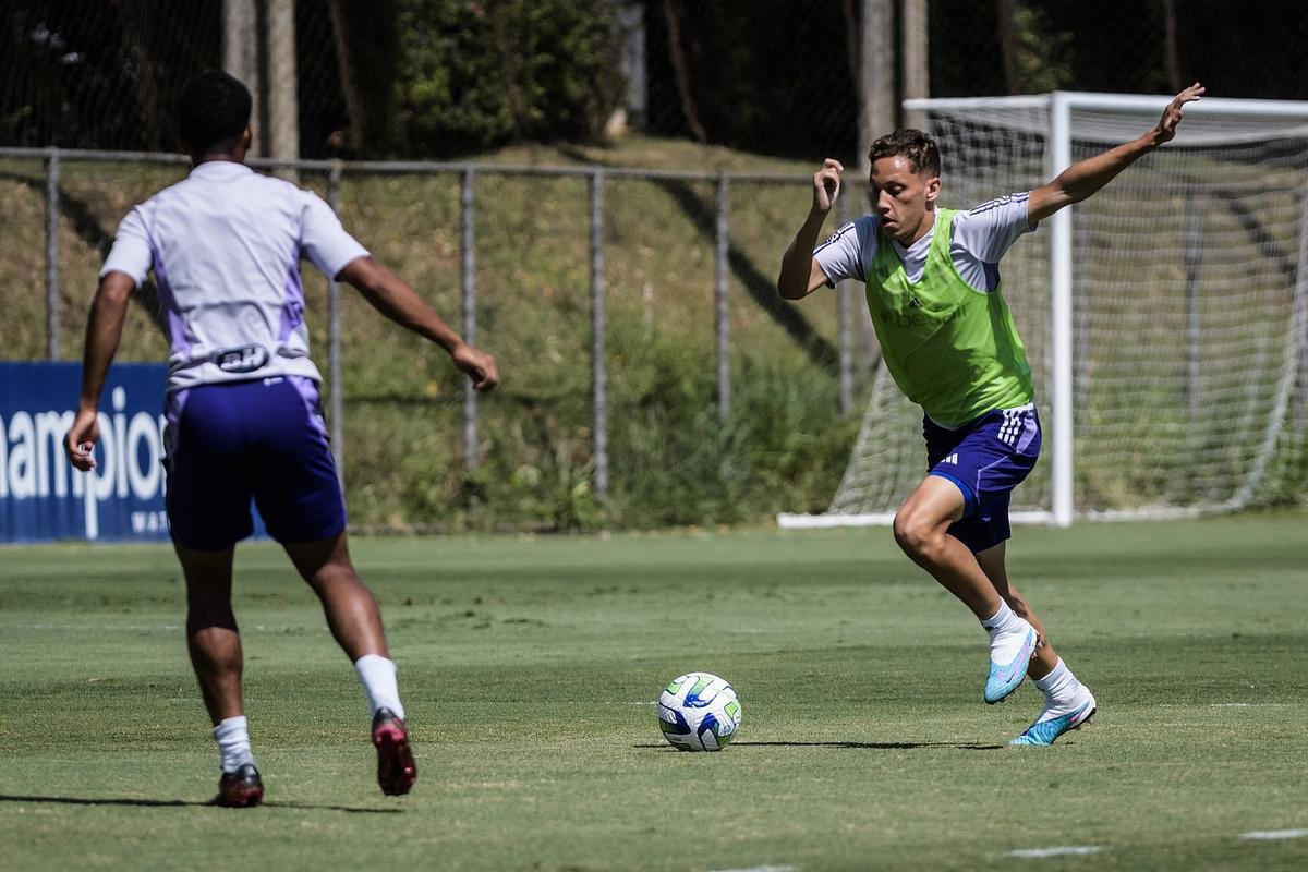 O Cruzeiro treinou nesta quarta-feira (5/4), na Toca da Raposa II, em Belo Horizonte