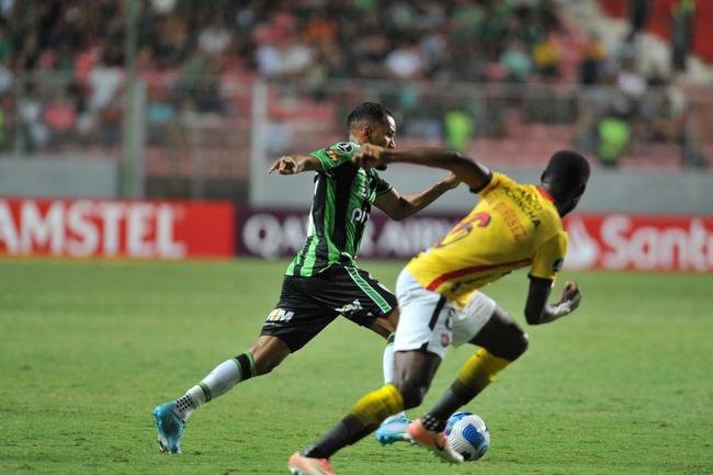 Fotos do empate por 0 a 0 entre Amrica e Barcelona de Guayaquil, no Independncia, em BH, pela terceira fase da Copa Libertadores