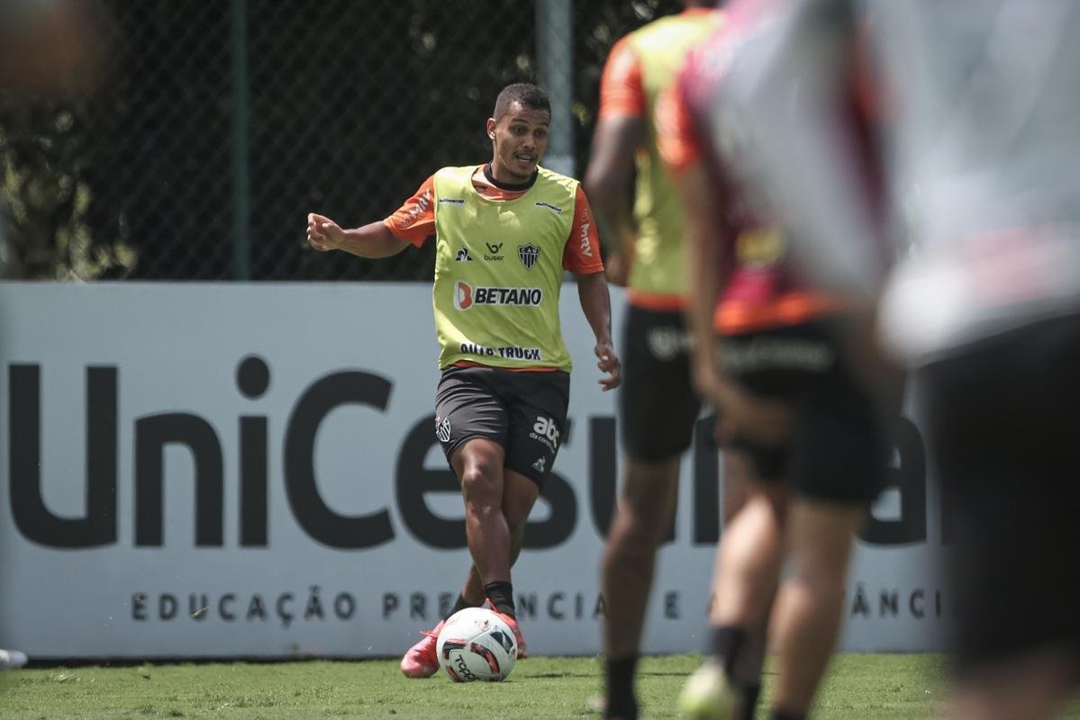 Fotos do treino do Atltico nesta quinta-feira na Cidade do Galo