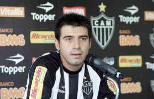 Julio Csar Cceres voltou ao Galo em 2010, mas no teve o mesmo sucesso da primeira passagem